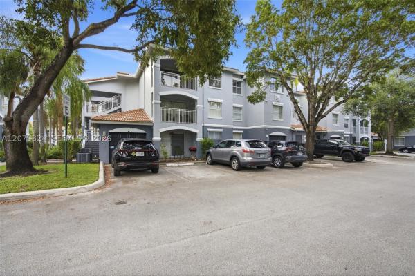 La Via, 9615 NW 1st Ct #10302, Pembroke Pines, Florida 33024, image 3