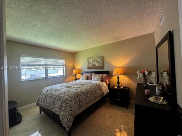 Hillcrest, 1000 Hillcrest Ct #214, Hollywood, Florida 33021, image 1