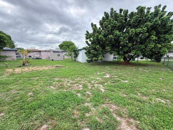 Pine Tree Park, 2911 NW 161st St, Miami Gardens, Florida 33054, image 3