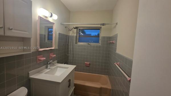 Ardmore Heights, 260 SW 31st Ct, Miami, Florida 33135, image 2