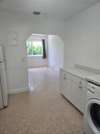 1170 NE 111th St, Unincorporated Dade County, Florida 33161, image 1