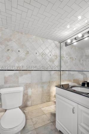 Eldorado Plaza West, 180 NE 12th Ave #18C, Hallandale Beach, Florida 33009, image 1