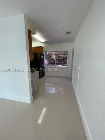 Fulford Homes, 15760 NE 18th Ct, North Miami Beach, Florida 33162, image 3