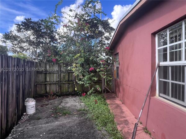 Essex Village, Hialeah, Florida 33010, image 1