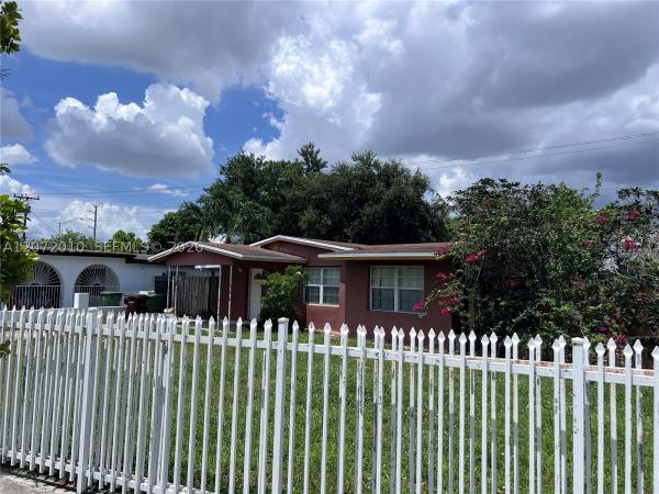 Essex Village, Hialeah, Florida 33010, image 1