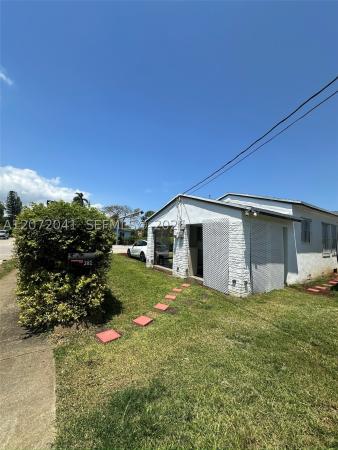 382 NW 82nd St, Unincorporated Dade County, Florida 33150, image 3