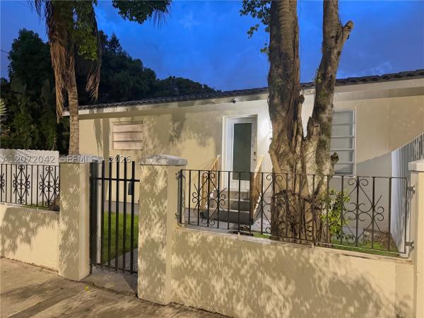 Shenandoah, 1500 SW 10th St #SIDE, Miami, Florida 33135, image 3