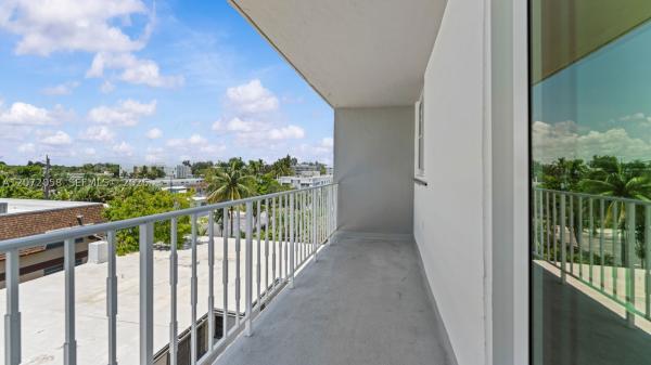 Isle Of Normandy, 1145 Normandy Dr #505, Miami Beach, Florida 33141, image 1