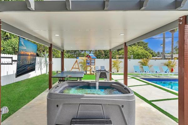 Cutler Ridge, 10245 SW 212th St, Cutler Bay, Florida 33189, image 3