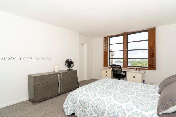 Brickell Bay Club, 2333 Brickell Ave #2212, Miami, Florida 33129, image 2
