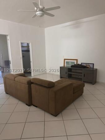 15234 SW 140th St, Unincorporated Dade County, Florida 33196, image 1