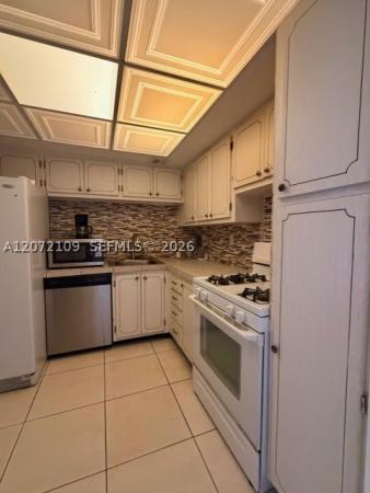 Parker Tower, 3140 S Ocean Dr #309, Hallandale Beach, Florida 33009, image 3