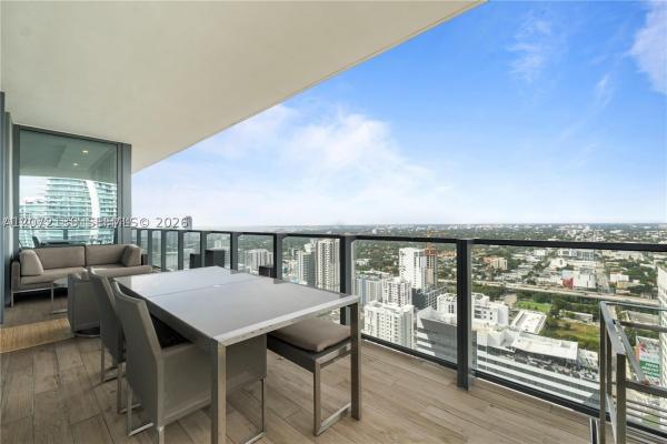 Rise Brickell City Centre, 88 SW 7th St #3412, Miami, Florida 33130, image 2