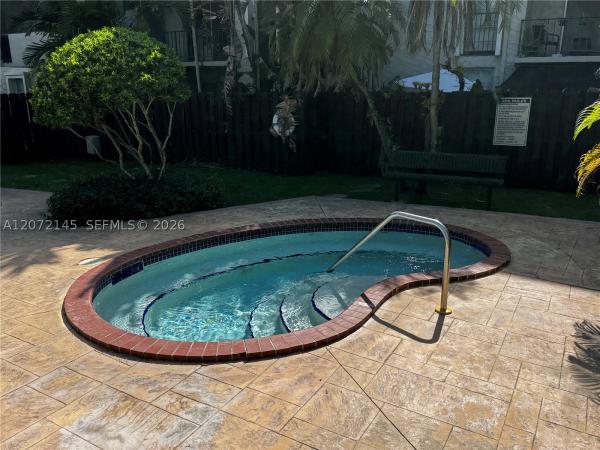 Dadeland Grove, 6900 N Kendall Dr #A403, Pinecrest, Florida 33156, image 1