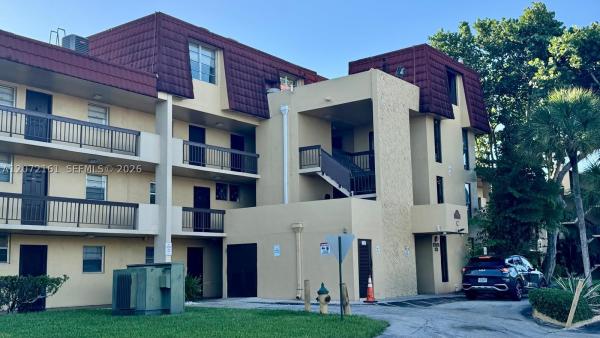 Foxcroft, 3390 Foxcroft Rd #C305, Miramar, Florida 33025, image 2