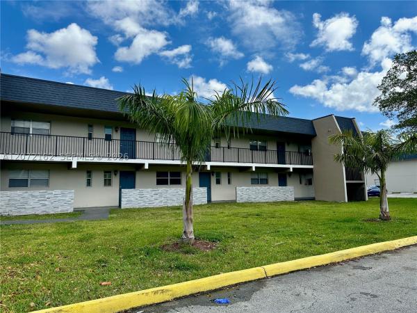 Versailles Gardens, 7901 S Colony Cir S #104, Tamarac, Florida 33321, image 1