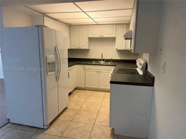Palm Terrace, 11101 Royal Palm Blvd #203, Coral Springs, Florida 33065, image 2