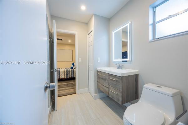 Canongate, 8002 Lagos De Campo Blvd #B-303, Tamarac, Florida 33321, image 3