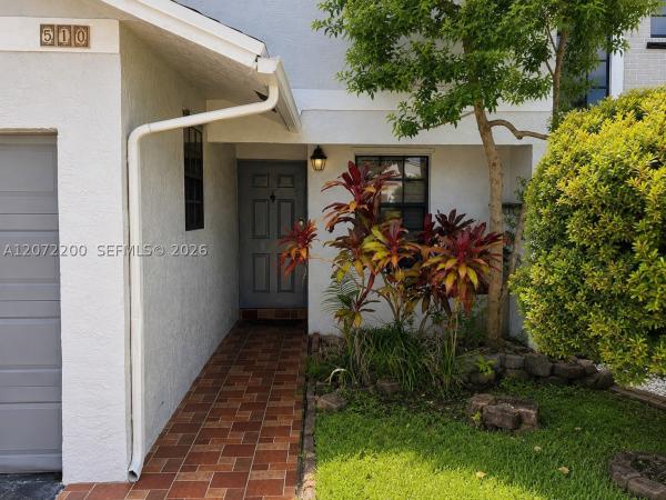 Southbridge At Pembroke Pointe, 510 NW 103rd Ter, Pembroke Pines, Florida 33026, image 2
