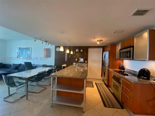 Latitude On The River, 185 SW 7th St #1607, Miami, Florida 33130, image 1