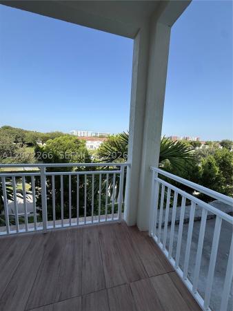 Grand At Doral, 10950 NW 82nd St #324, Doral, Florida 33178, image 2