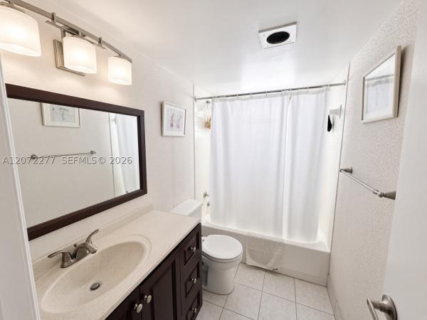 3 Horizons North, 1470 NE 125th Ter #407, North Miami, Florida 33161, image 2