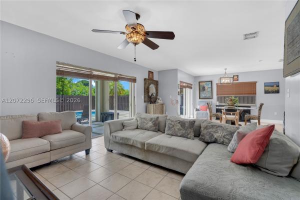 16711 SW 140th Ave, Unincorporated Dade County, Florida 33177, image 3