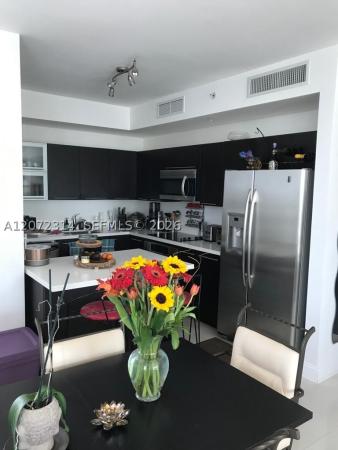 The Ivy At Riverfront, 90 SW 3rd St #2911, Miami, Florida 33130, image 2
