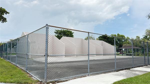 8520 SW 133rd Avenue Rd #406, Unincorporated Dade County, Florida 33183, image 2