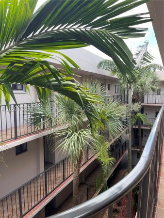 8520 SW 133rd Avenue Rd #406, Unincorporated Dade County, Florida 33183, image 1