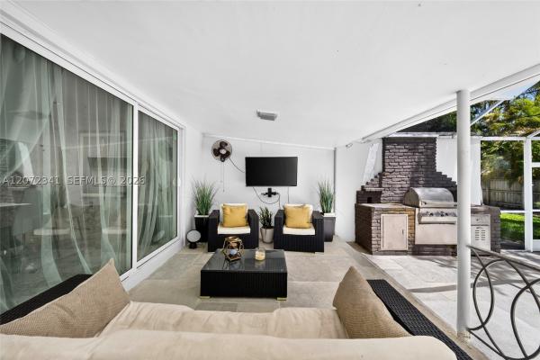 Chapman Glen, 12555 SW 69th Ct, Pinecrest, Florida 33156, image 3