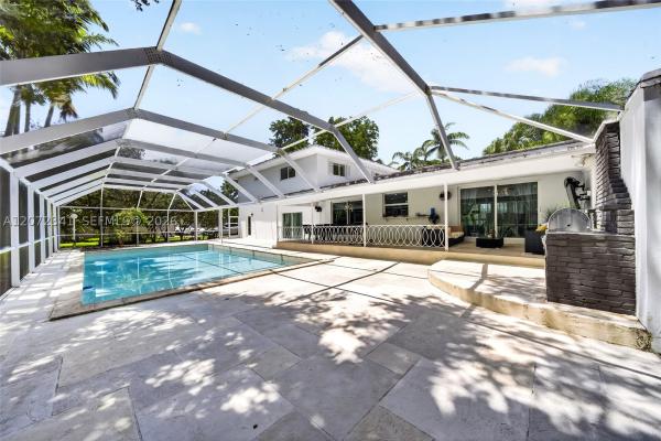 Chapman Glen, 12555 SW 69th Ct, Pinecrest, Florida 33156, image 2