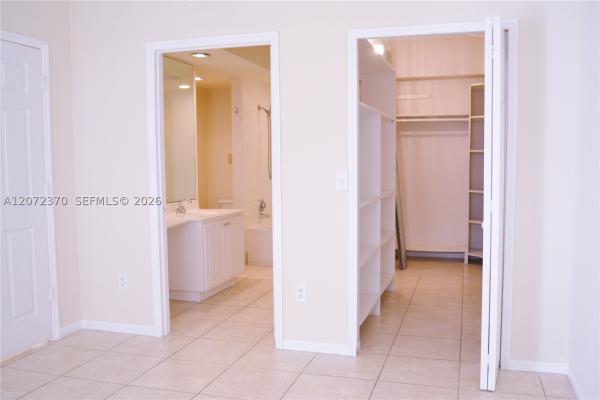 Village By The Bay, 3225 NE 184th St #10103, Aventura, Florida 33160, image 3