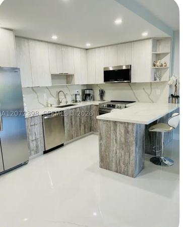 Ocean Reserve, 19370 Collins Ave #420, Sunny Isles Beach, Florida 33160, image 3
