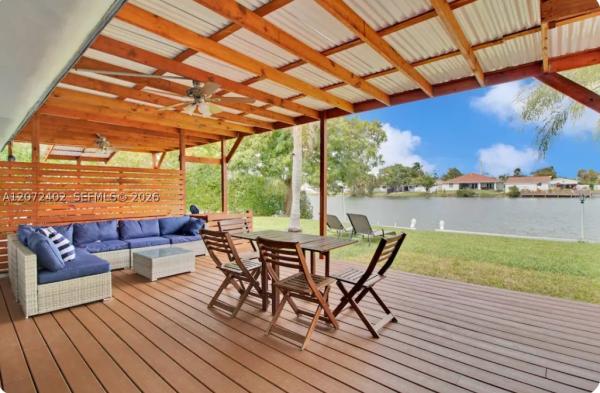 Sunset Lake Park, 1031 SW 3rd St, Hallandale Beach, Florida 33009, image 1