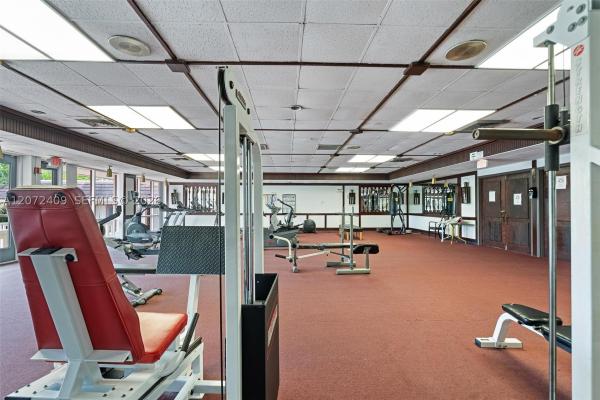 Point East, 2903 Point East Dr #K-414, Aventura, Florida 33160, image 2