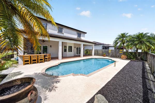 6903 SW 158th Ave, Unincorporated Dade County, Florida 33193, image 1