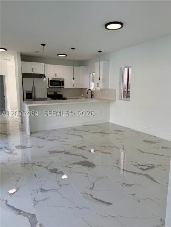 Emilios Place At Oasis, 3401 NE 4th St, Homestead, Florida 33033, image 1
