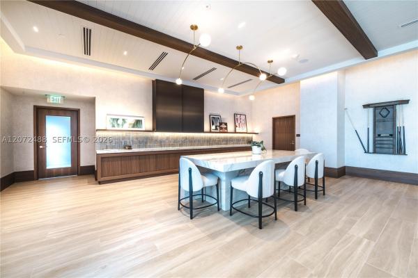 2300 Laguna Cir #809, North Miami, Florida 33181, image 1
