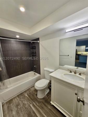 Casa Del Rio, 470 NW 20th St #2010, Boca Raton, Florida 33431, image 3
