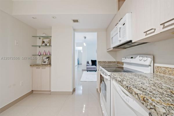 Plaza Towers, 1833 S Ocean Dr #809, Hallandale Beach, Florida 33009, image 2