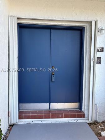 Heritage Square, 17180 SW 94th Ave #701, Palmetto Bay, Florida 33157, image 1