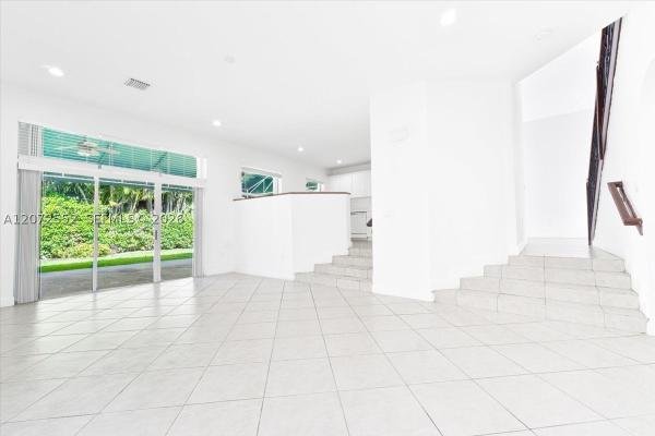 St Croix At Doral Isles, 10853 NW 71st St, Doral, Florida 33178, image 3
