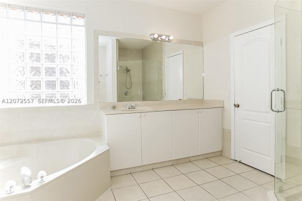 1246 SW 146th Ct, Unincorporated Dade County, Florida 33184, image 2