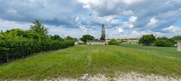 11821 SW 213th St, Unincorporated Dade County, Florida 33177, image 1