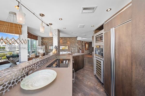 The Cosmopolitan Residences On South Beach, 110 Washington Ave #1709, Miami Beach, Florida 33139, image 3