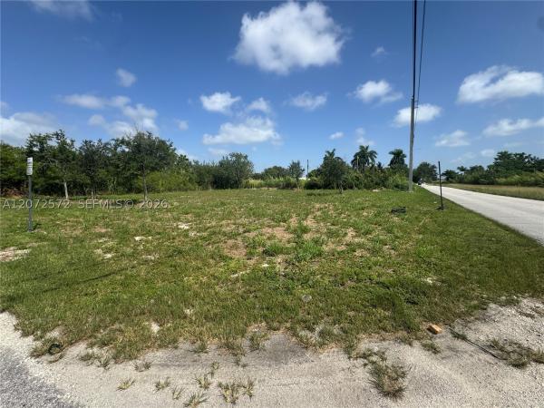 11703 SW 226th Ter, Unincorporated Dade County, Florida 33170, image 3