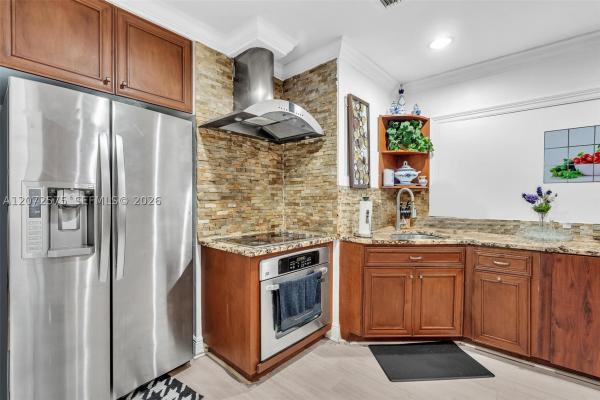 Palm Springs, 340 W 55th St, Hialeah, Florida 33012, image 2