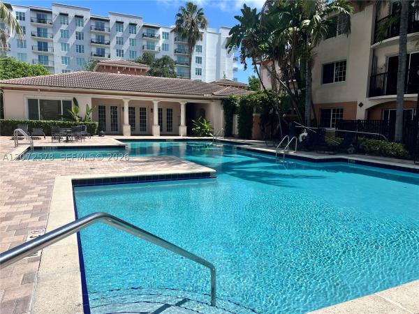 Village East, 2009 SE 10th Ave #319, Fort Lauderdale, Florida 33316, image 3