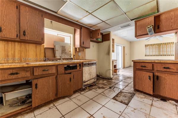 22775 SW 182nd Ave, Unincorporated Dade County, Florida 33170, image 2